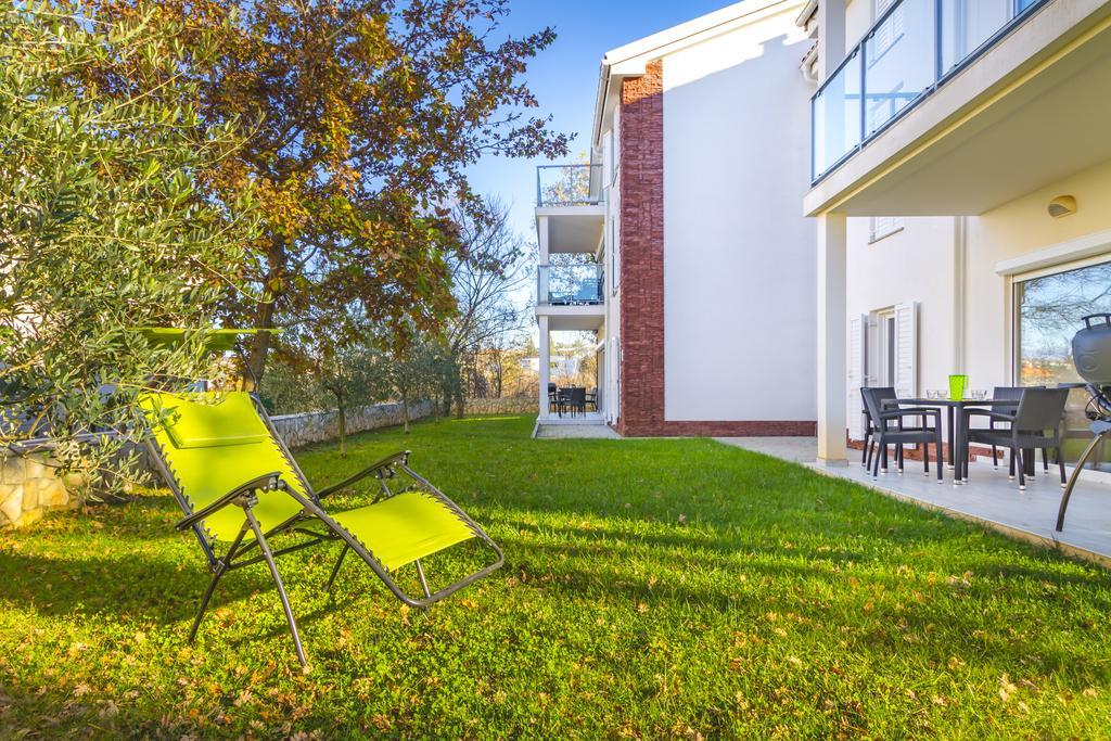 Villa Apartments Futura Vantacici Exterior photo